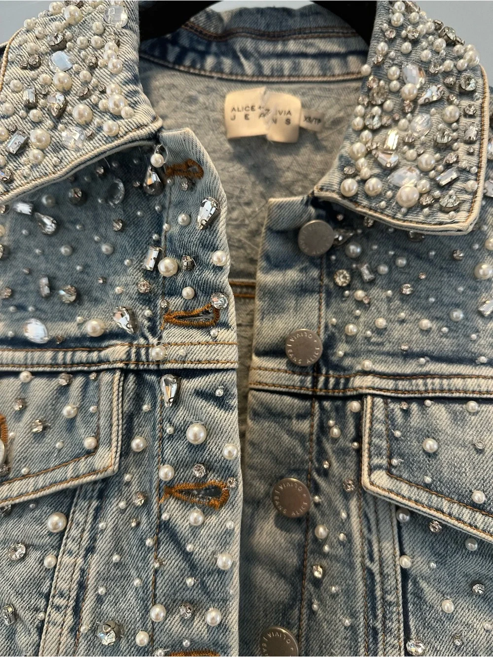 Alice + Olivia Crystal Pearl-Embellished Blue Denim Jacket XS - Picture 5 of 13
